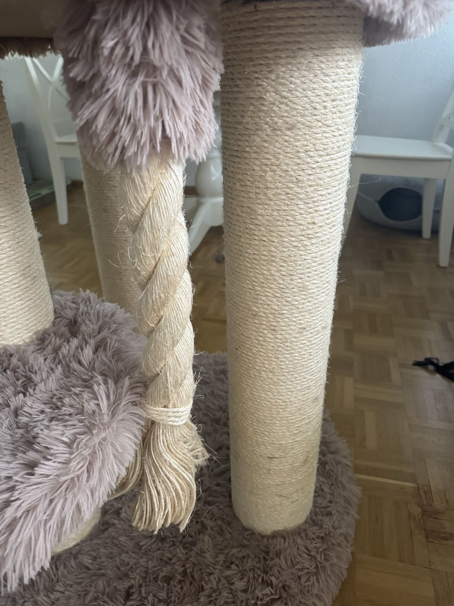 Arbres à chats: Kratzbaum Rosa Beige – D'occasion à Frenkendorf par lop_sq9f 2
