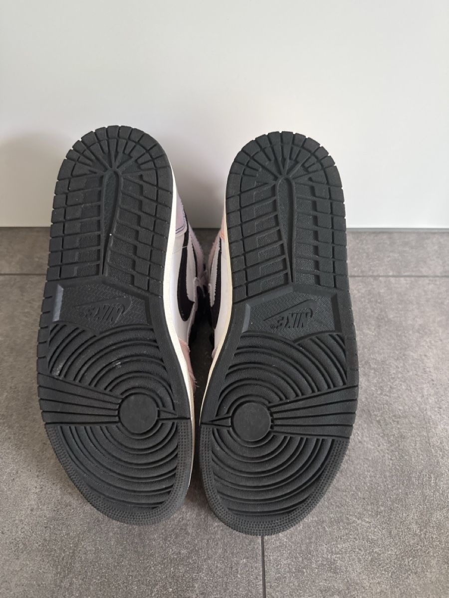 Jordan Scarpe da uomo: Jordan 1 high  – Nuovo (secondo la descrizione) da Gordevio venduto da pat_5ngr 3