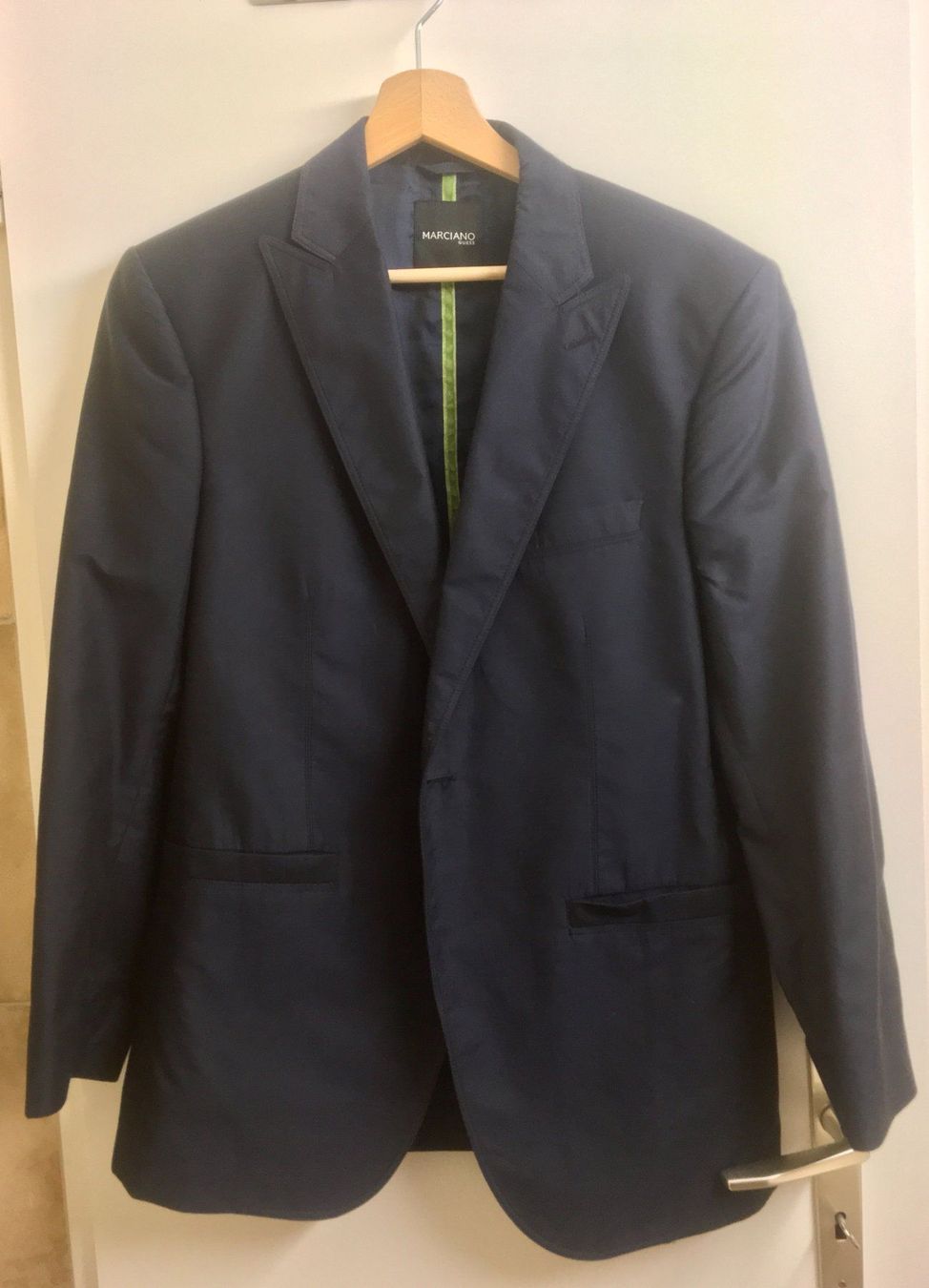 Completi: Eleganter Blazer von Marciano Guess – Nuovo (secondo la descrizione) da Brüttisellen venduto da Javiere