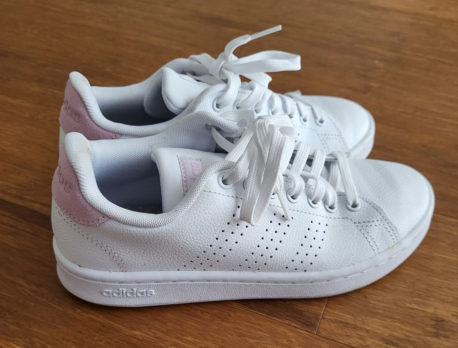 Adidas Scarpe da donna: Adidas Turnschueh – Usato da Effretikon venduto da spennell 1
