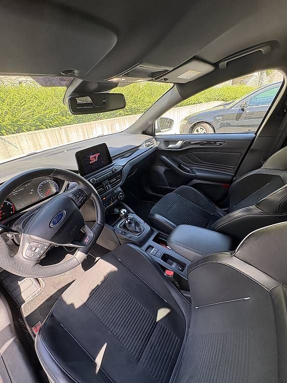 Autos: Ford Focus ST 2.3 EcoBoost Manuale – Gebraucht aus Losone von dec_bh55 3
