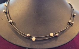 Kautschuck TeNo Collier