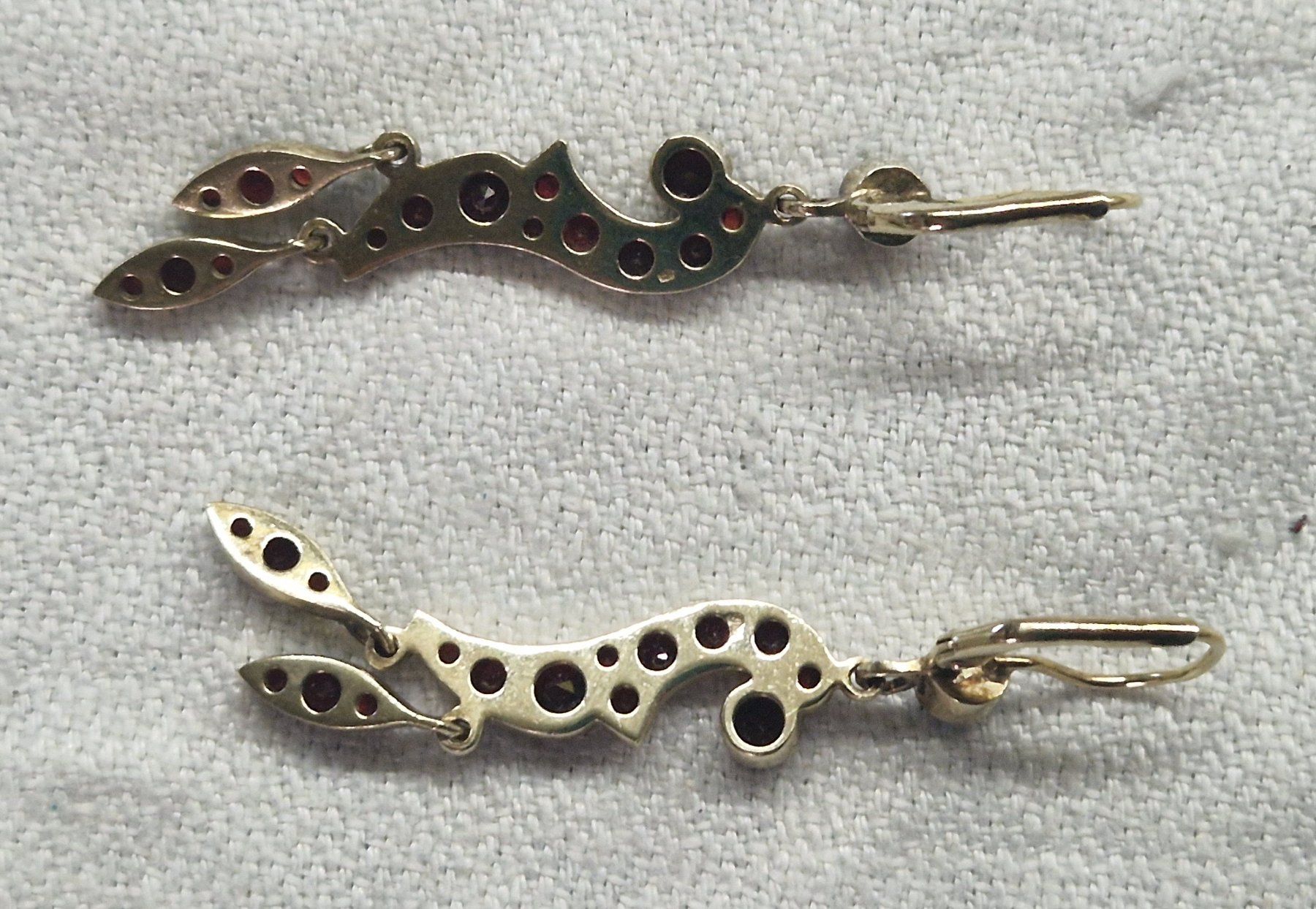 Boucles d'oreille: ORENRINGE GOLD MIT GRANAT – D'occasion à Bilten par Mic2022 4