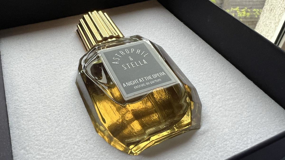 Kilian Parfum & Eau de Toilette: Astrophil & Stella a Night at the Opera 50 ml – Gebraucht aus Büren an der Aare von aluxa2005