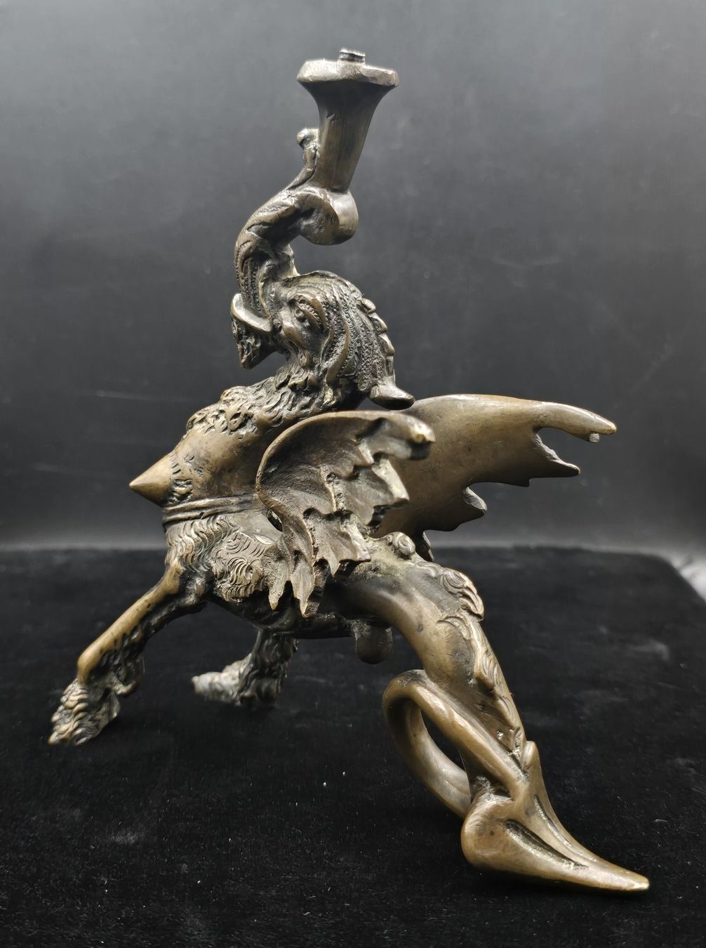 Portacandele: Alter Drachenleuchter, Messingbronze-Kerzenhalter – Usato da Rorschacherberg venduto da snOOpydOg11 4