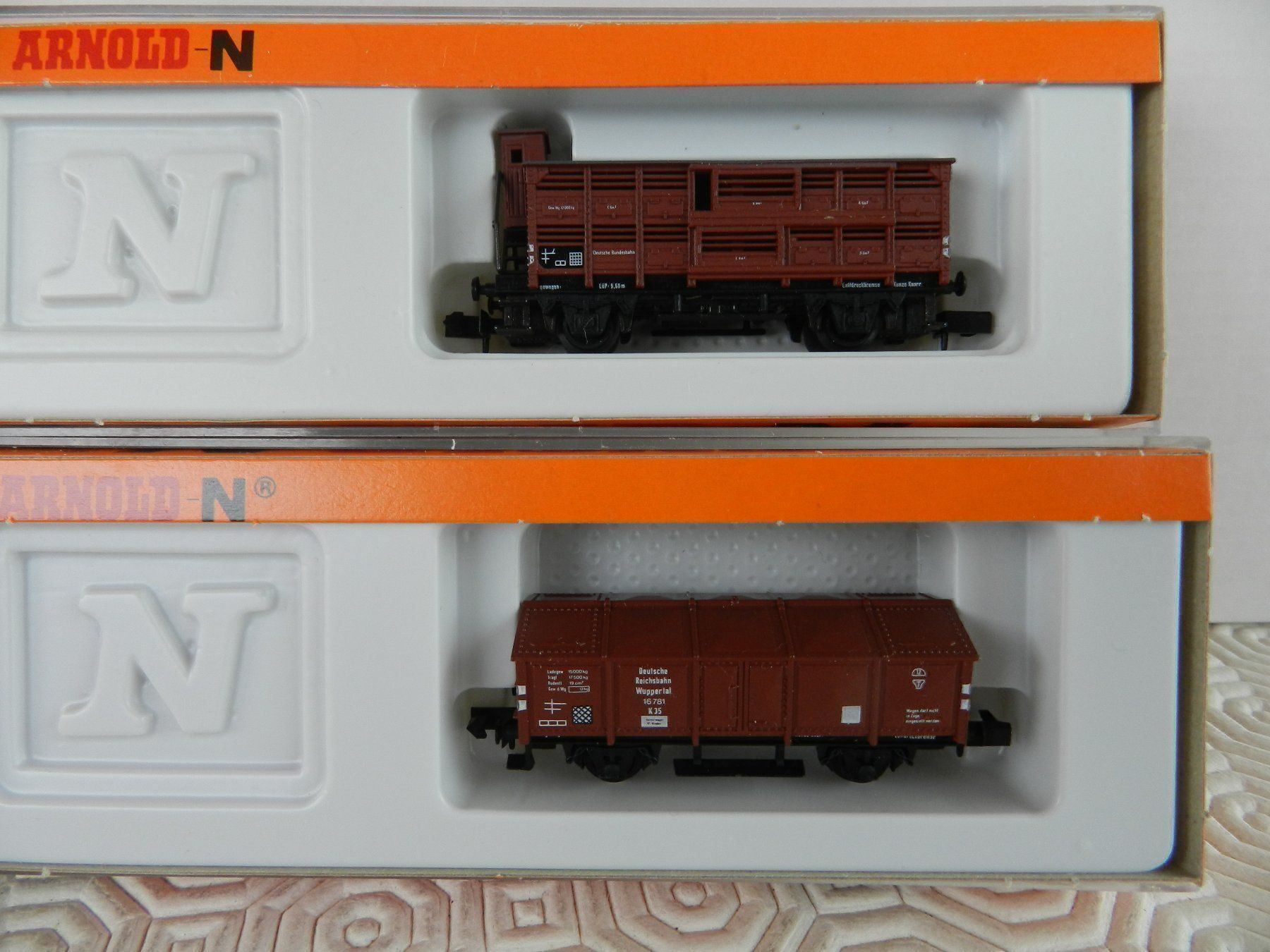 Arnold Modellini di ferrovie: N ARNOLD Güterwagen divers 4 St – Nuovo (secondo la descrizione) da Arzier-Le Muids venduto da elocin83 3