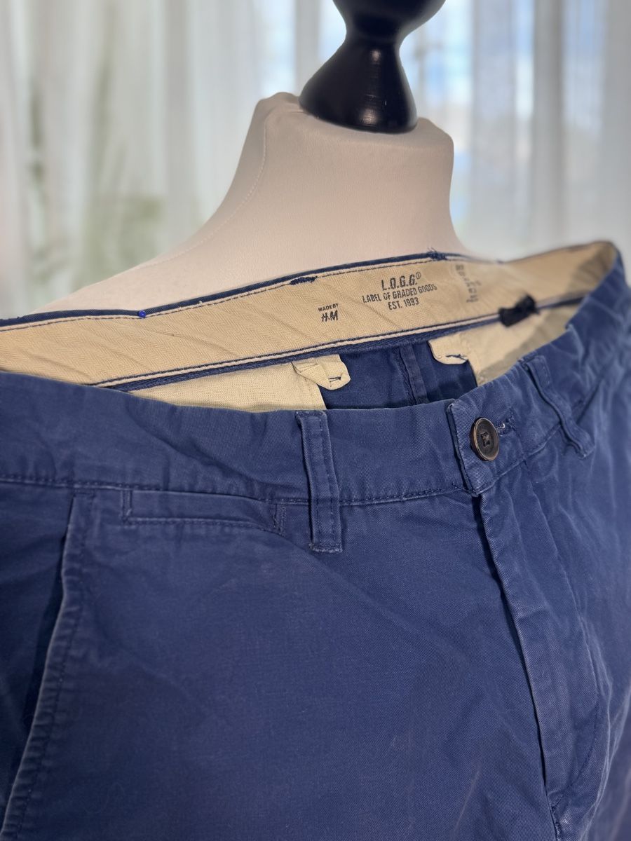 H&M Pantaloni: 2 L.O.G.G. Baumwoll Sommer Shorts Gr.30 – Usato da Wetzikon ZH venduto da el-lustigo2 1