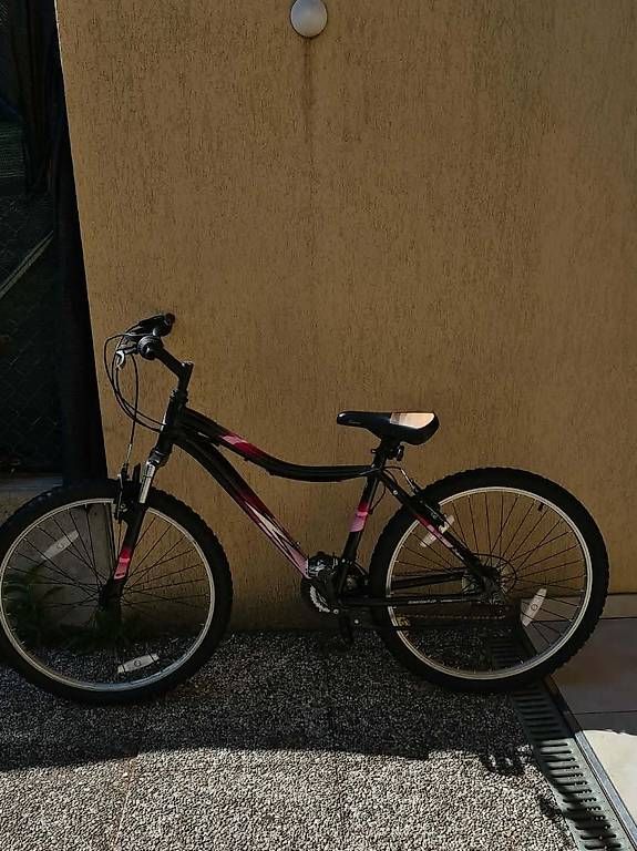 Biciclette: Vendo bicicletta ragazza – Usato da Tenero venduto da kat_dfr6