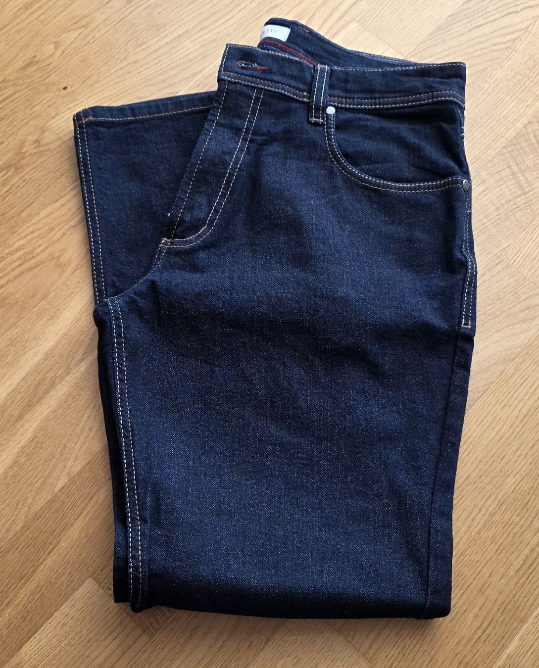 Bugatti Jeans: BUGATTI Herren Jeans,Gr.36 – Nuovo (secondo la descrizione) da Frauenfeld venduto da Reddragon