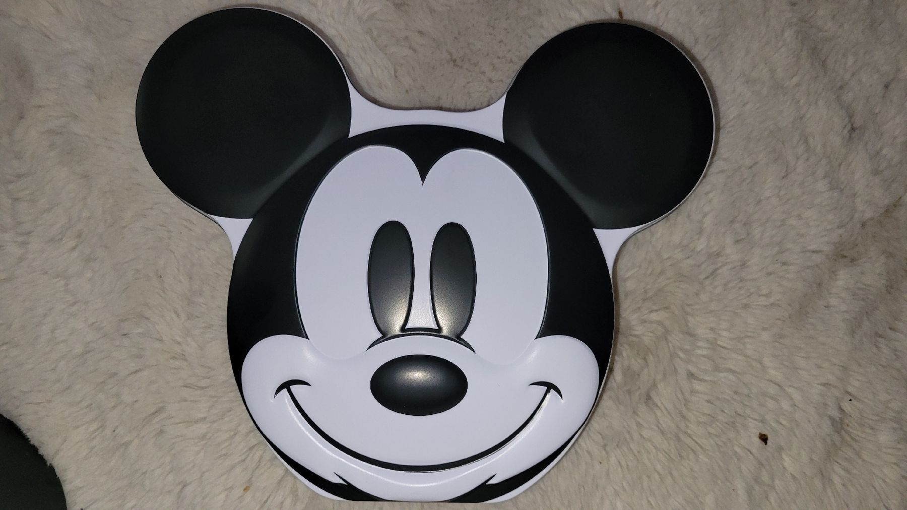Disney Jouets: Mickey Mouse Blechdose  :,) sucht neues Zuhause  – D'occasion à Horgenberg par Klatschmohnmaria