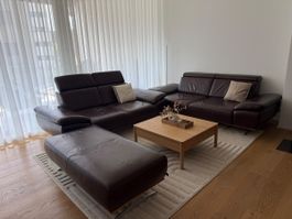 Polstergruppe Echtleder-Garnitur 3+2,5-Sitzer+XXL Hocker