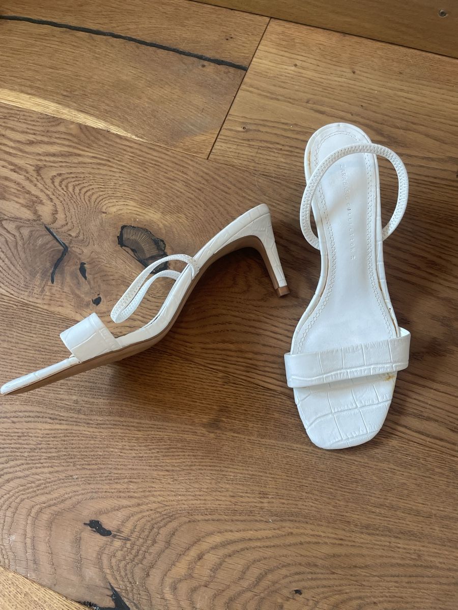 Zara Scarpe da donna: Zara heeled sandals, white, size 39. – Usato da Roche VD venduto da closetcleanse 2