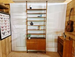 Schönes Teleskopregal 60er 70er Nr. 53 (pfuedrikson)