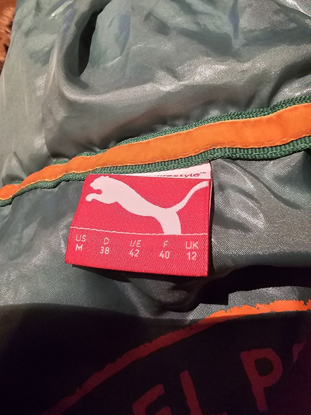 Puma Gilet & Giacche senza maniche: wunderschönes, weisses puma Gillet gr.38 – Usato da Ferden venduto da jemyce 6