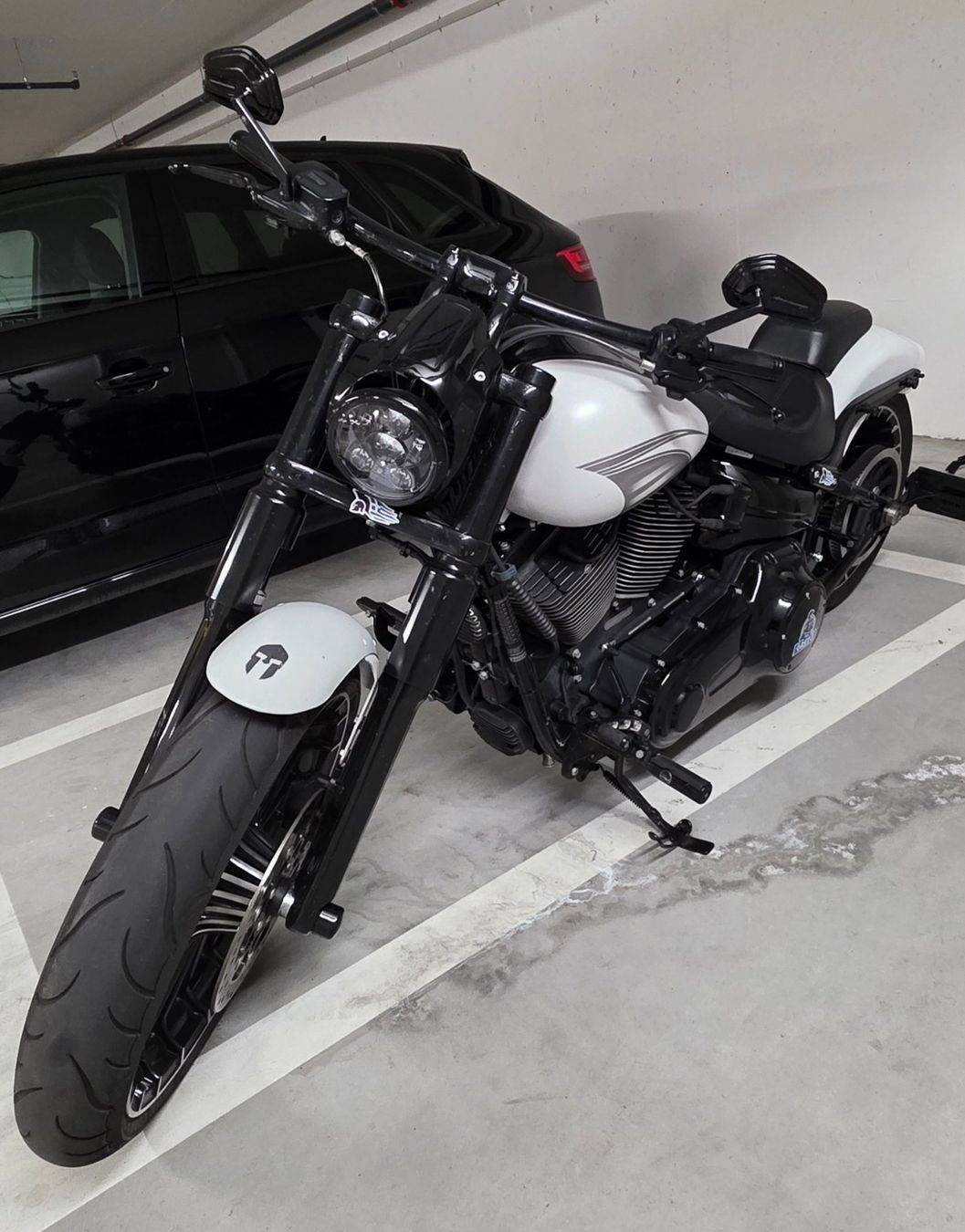 Harley-Davidson Chopper: Harley Davidson FXSB Breakout 103 – Gebraucht aus Höri von asp_9zk9 6