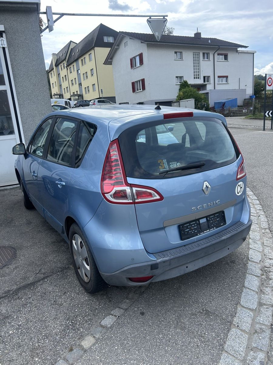 Renault Automobili: Renault Scenic 2.0 AUTOMAT  – Usato da Yverdon-les-Bains venduto da dma_njx9 3