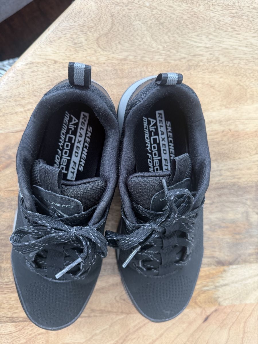 Skechers Scarpe da donna: Sketcher Damen Schuh Grösse 37 – Nuovo (secondo la descrizione) da Domat/Ems venduto da calandaberg 1