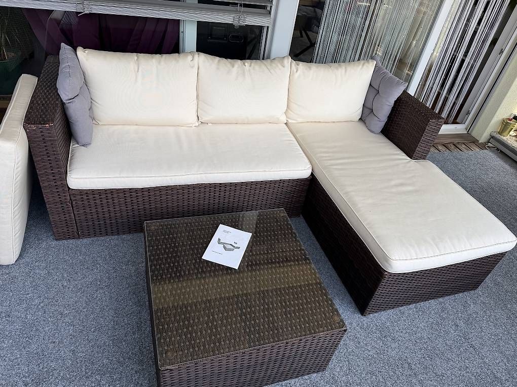 Sofas: Garten-Lounge / Wickerlounge – Gebraucht aus Langnau i.E. von Rbigi