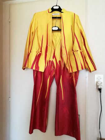 Hosenanzug Damen rot gelb exclusiv