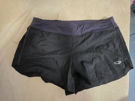 Icebreaker Laufshorts Damen schwarz Grösse L, NEU