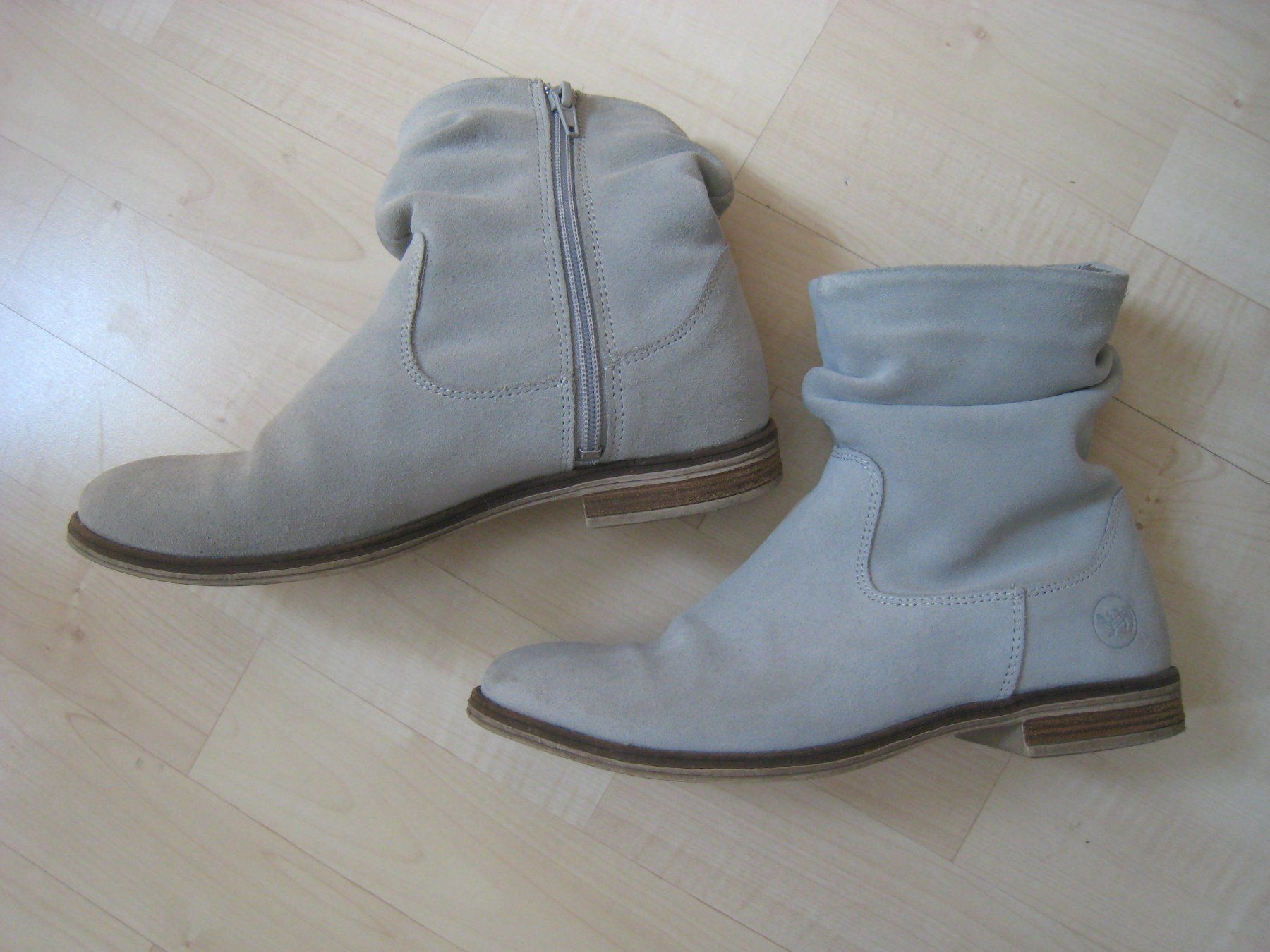 Salamander Damenschuhe: Salamander Stiefelette Schuhe hellblau Gr. 37 – Gebraucht aus Dättlikon von Mamakuga 1