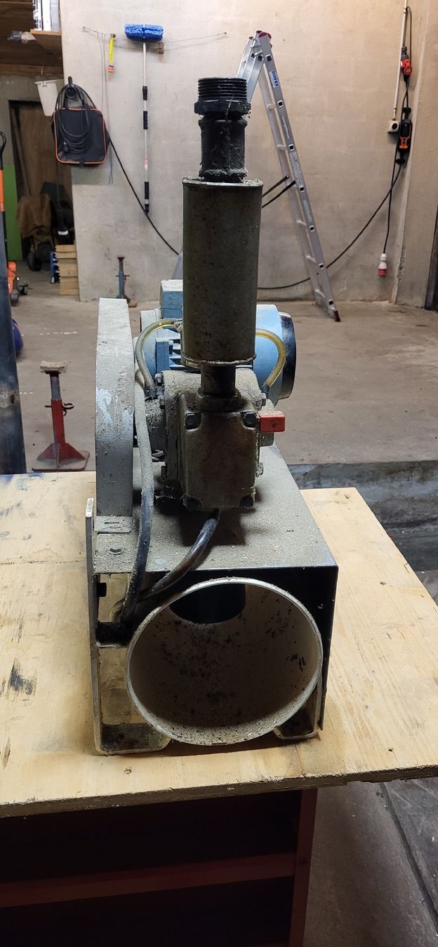 Delaval Tutte le macchine: Melkmaschine Alfa-Laval – Usato da Höfen b. Thun venduto da Super75 2