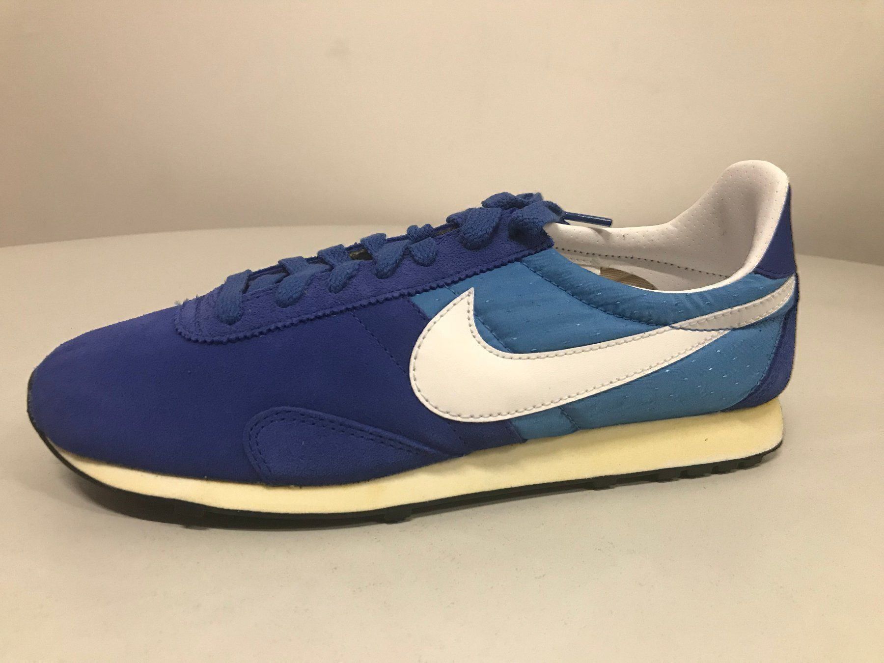 Nike Scarpe da uomo: Nike Montreal Racer Gr. 42 – Nuovo e nell'imballaggio originale da Herisau venduto da dku_85hh