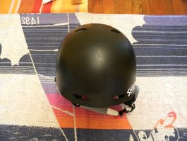 Helm / Sturzhelm