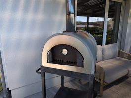 Pizzaofen mit Unterschrank und Thermometer inkl Zubehör