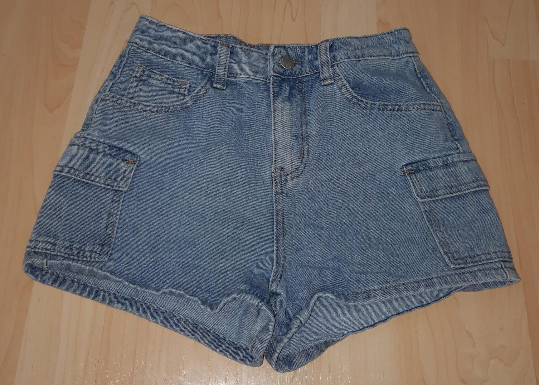 Shein Pantaloni: Mädchen Shorts, Gr. 12-13-Jährige, Marke: SHEIN – Usato da sachseln venduto da soficool 4