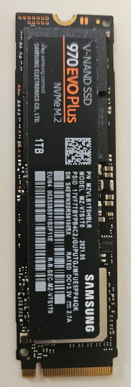 Samsung Harddisks: 1TB Samsung 970 EvoPlus M.2 NVMe – Gebraucht aus Lausanne von FamilleCool