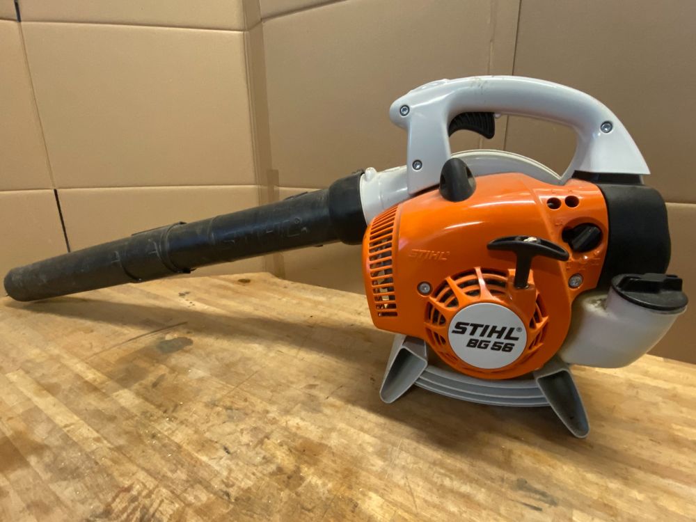 Laubbläser "STIHL" BG 56 mit Benzinmotor Kaufen auf Ricardo