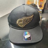 Casquette 47 brand detroit noire avec broderie dorée 