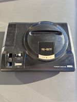 Console Sega Mega Drivete avec manette et 6 jeux inclus