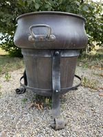 Antiker Kupfer Kessel, Feuerschale Schmiedeeisen-Gestell
