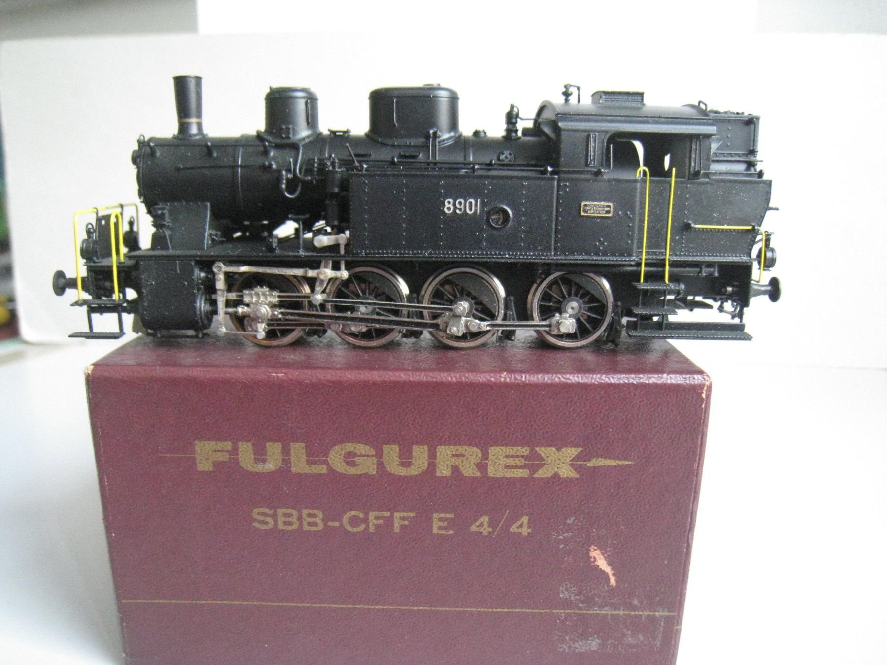 Fulgurex Modelleisenbahnen: Fulgurex, E 4/4 8801 SBB-Dampflok,  2039 – Gebraucht aus Buchs ZH von swiss-train