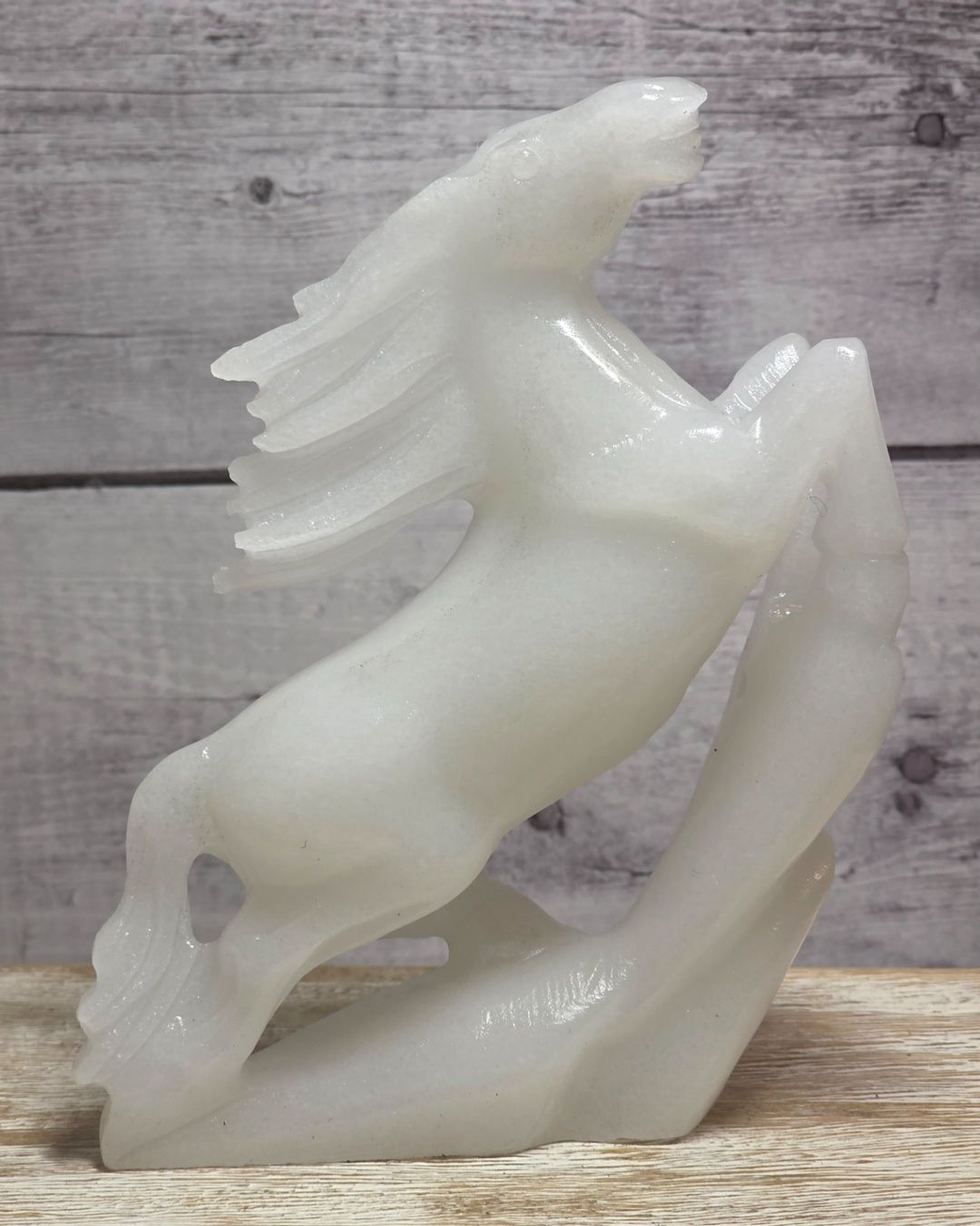 Minerali & Pietre curative: Weisses Jade Pferd B 870g – Nuovo e nell'imballaggio originale da Matzingen venduto da Shay_Crystalz