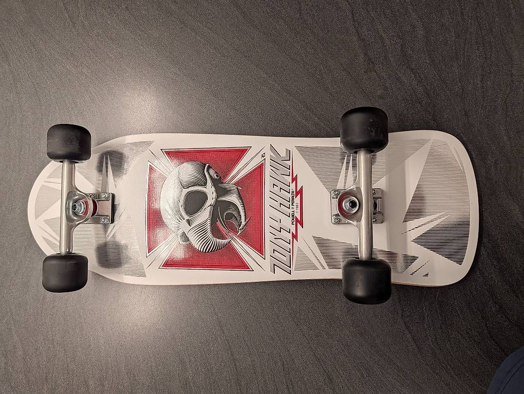 Tous les DVDs: Tony Hawk Bones Brigade Series 17 – D'occasion à Hauptwil par she_ch7h 2