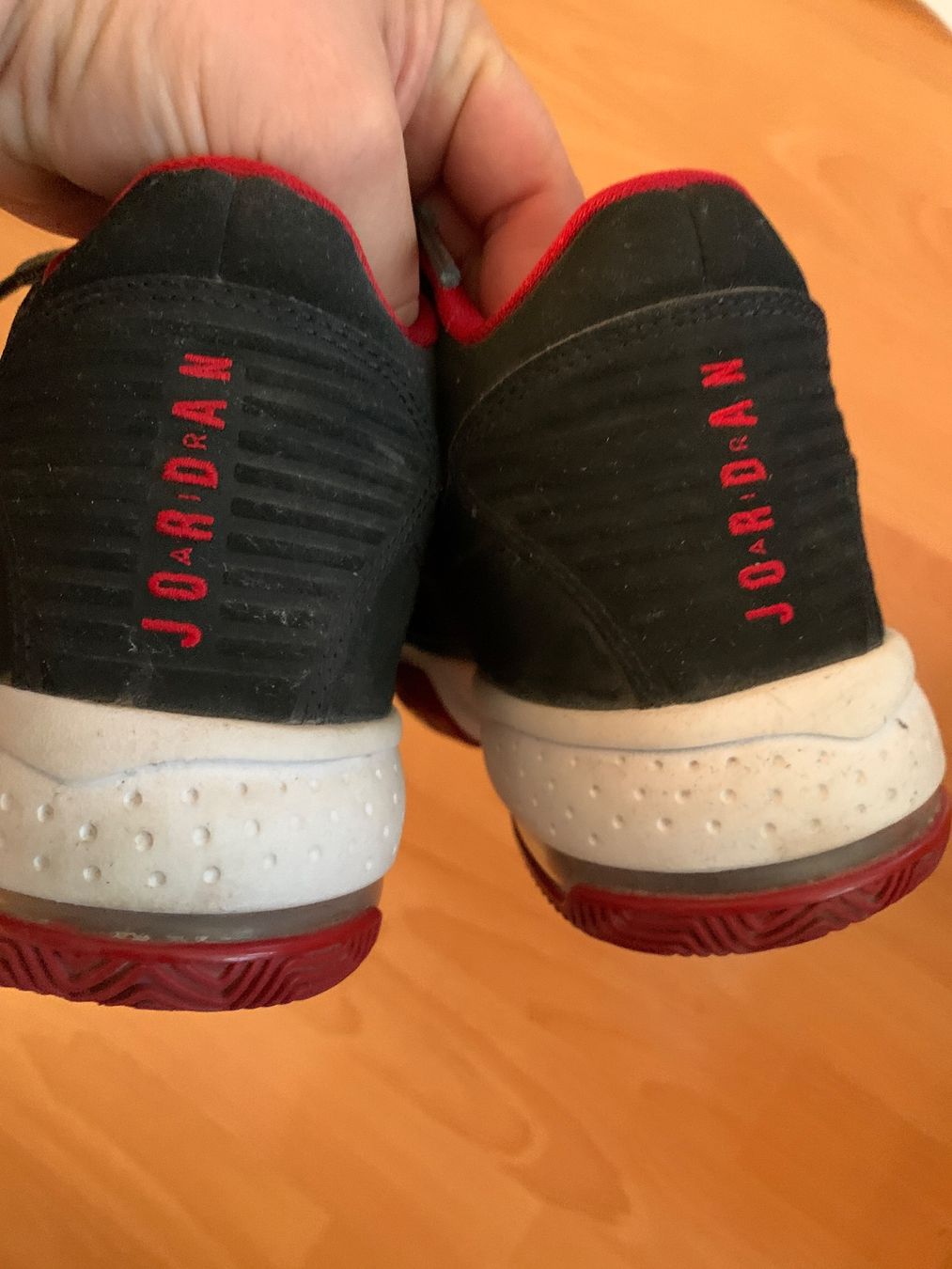 Jordan Scarpe da uomo: Baskets Nike Air Jordan Max Aura 2 p. 37.5 – Usato da MEYRIN venduto da Gwendo10 3