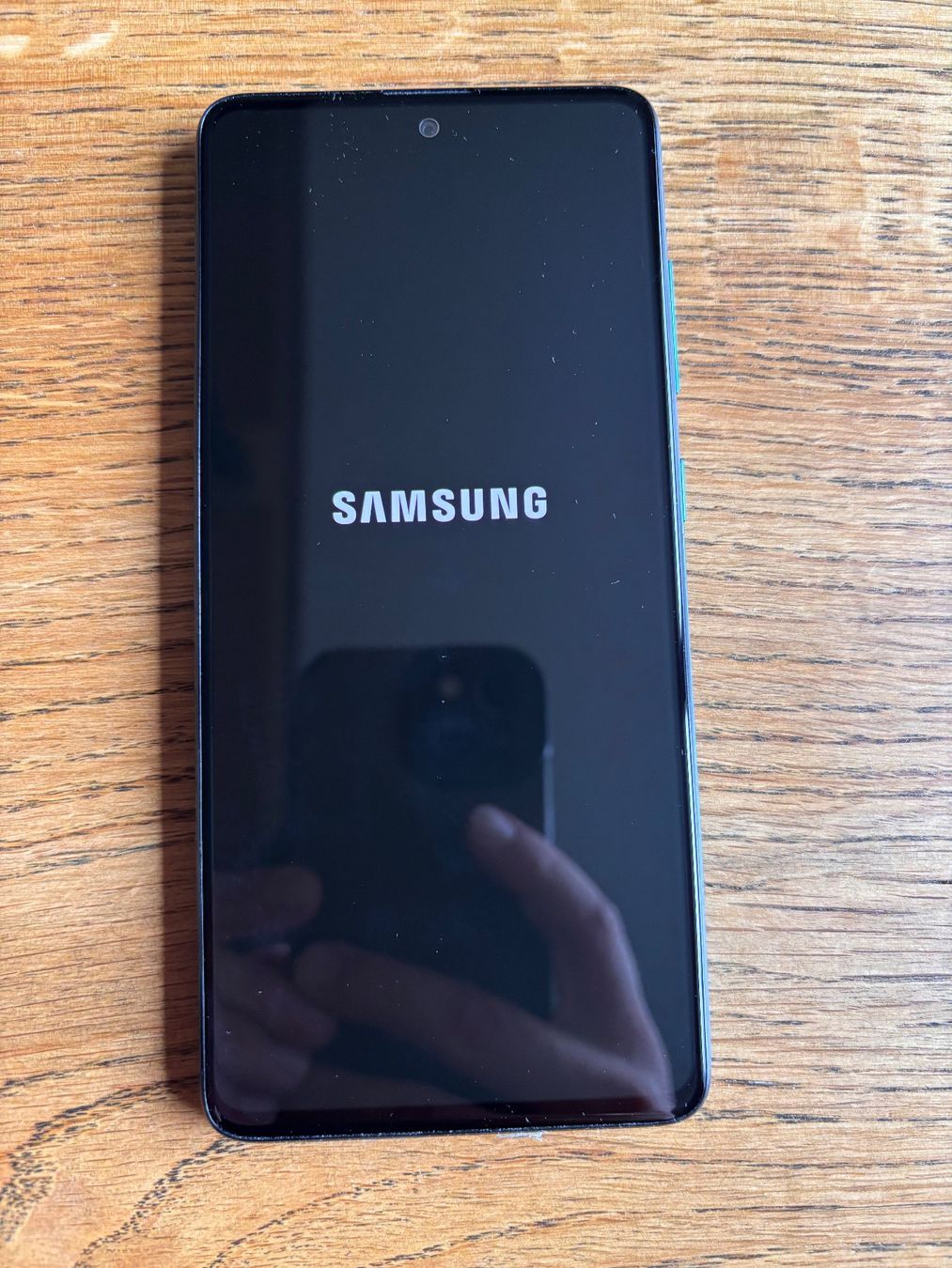 Samsung Telefoni cellulari / Smartphones: Samsung Galaxy A51 mit Schutzhülle – Usato da Alt St. Johann venduto da tury38 1