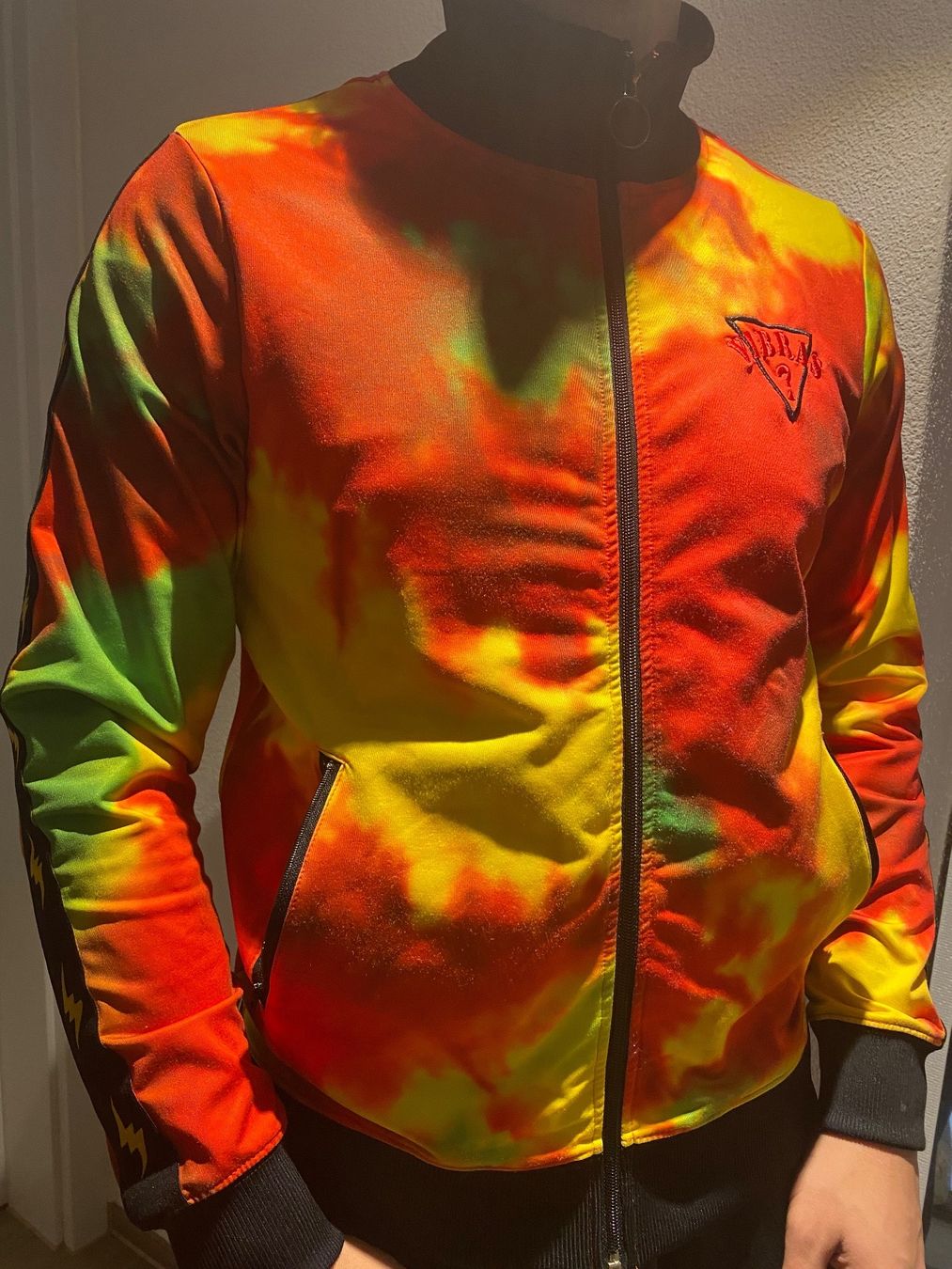 Guess Maglioni & Felpe: Guess J-balvin Edition – Nuovo (secondo la descrizione) da Opfikon venduto da MabelCouture 1