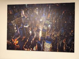 Grosses City-Leinwandbild New York bei Nacht (200cm x 140cm)