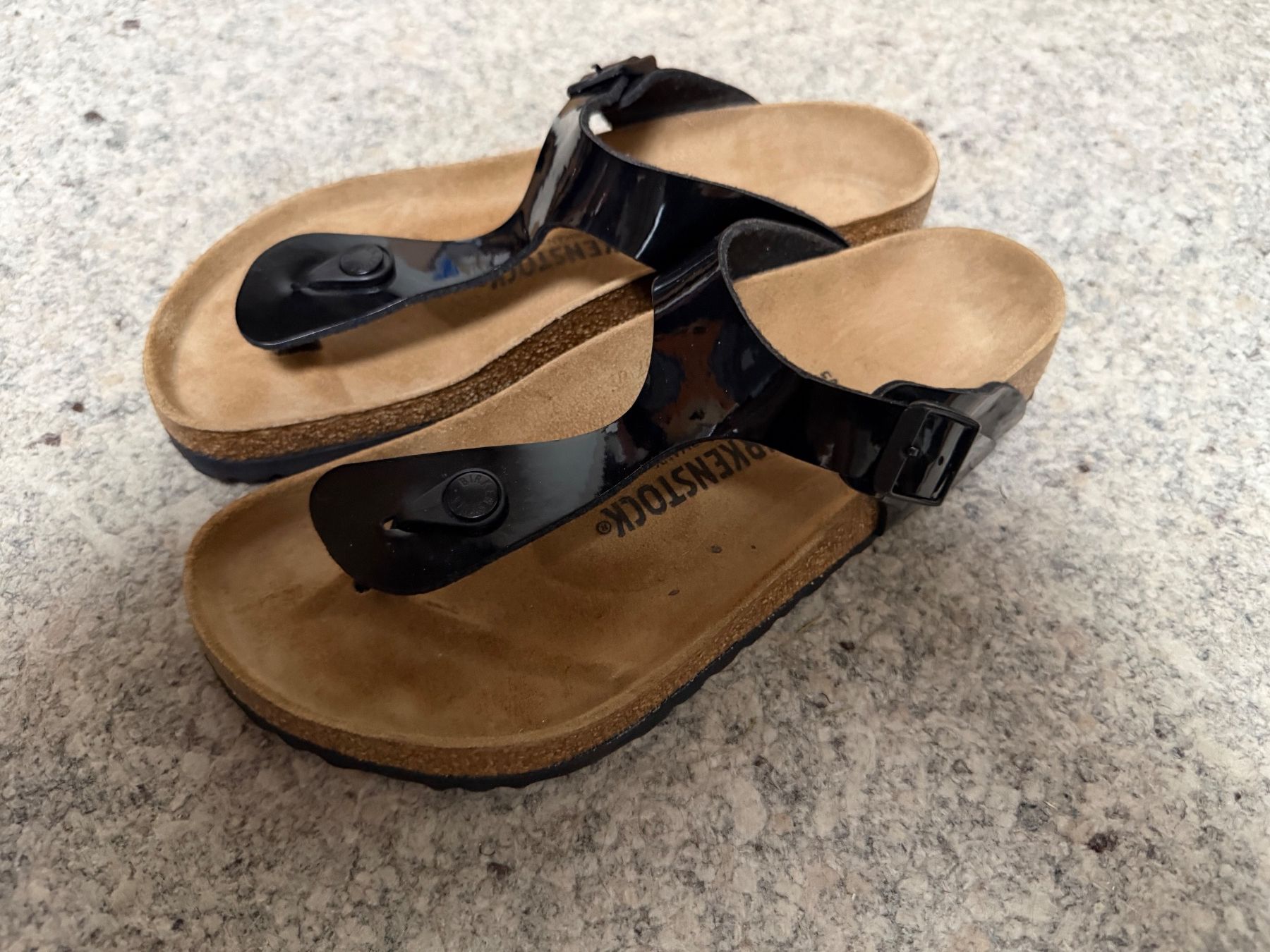 Birkenstock Chaussures femmes: Birkenstock Gizeh Gr. 39 – D'occasion à Wattwil par edel88