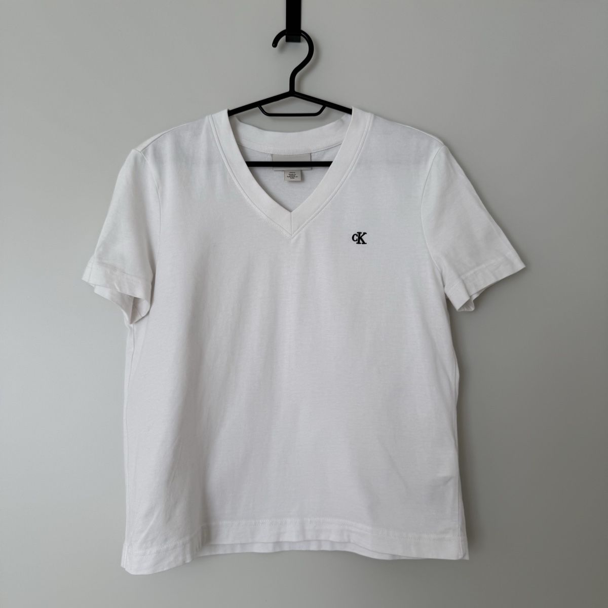Calvin Klein T-Shirts: Neues Calvin Klein Weiß Tshirt - S – Neu (gemäss Beschreibung) aus Zürich von kru_8dtk 1