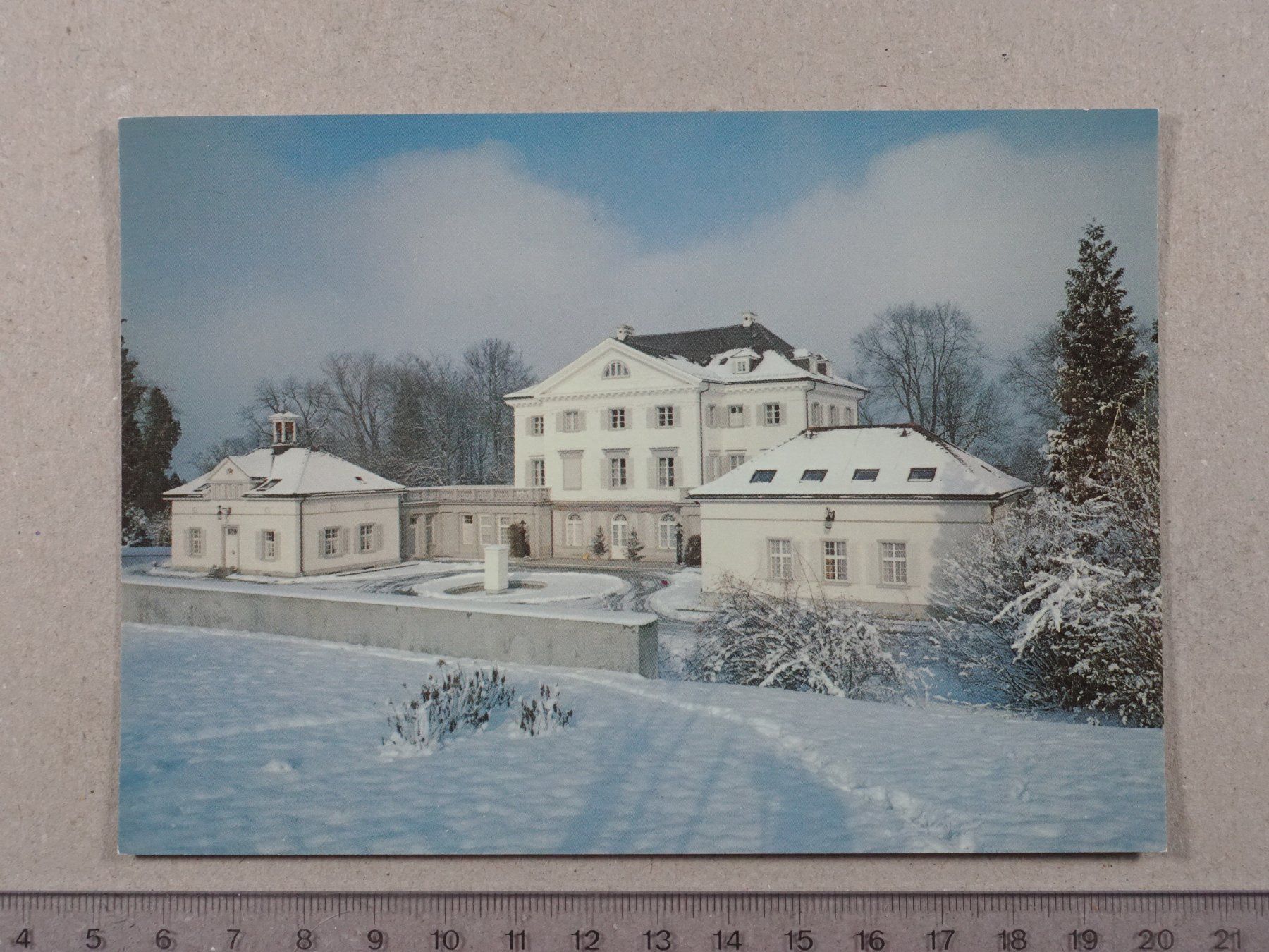 Cartoline postali: Mannenbach - Salenstein, Schloss Eugensberg – Usato da Lenzburg venduto da fh1