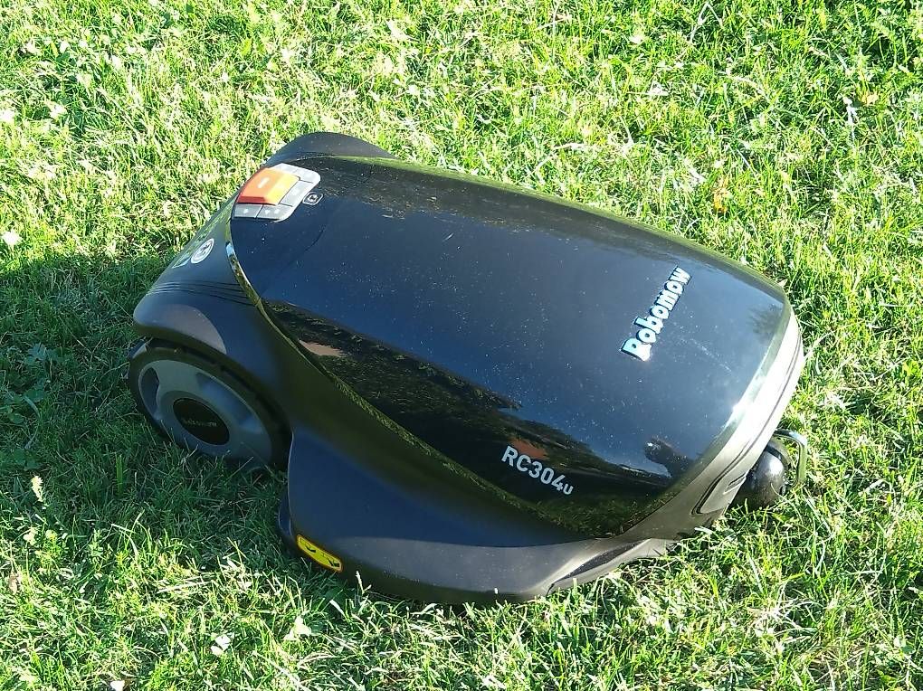 Tagliaerba: Pièces pour robot Robomow RC ou MC – Usato da Crans VD venduto da Papougrigou 1