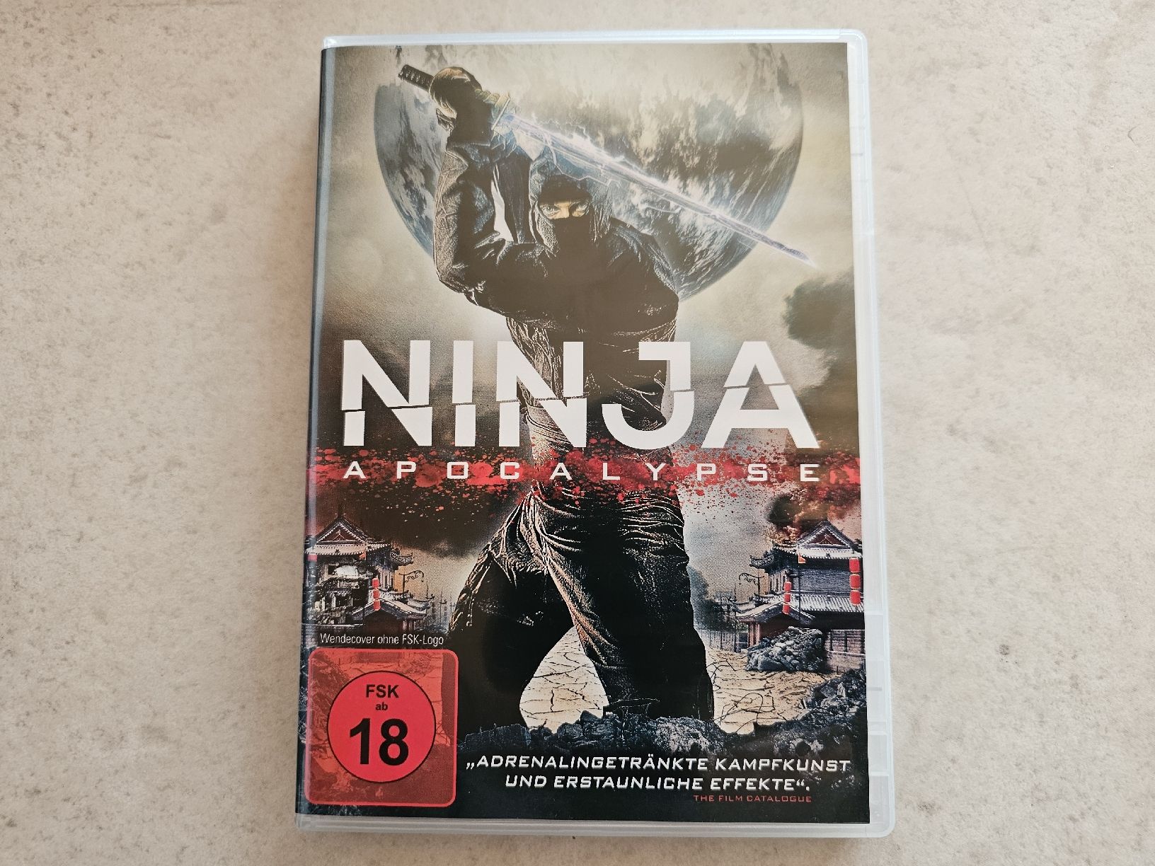 Tutti i DVDs: Ninja Apocalypse  /  Adrenalingetränkte Kampfkunst – Usato da Schneisingen venduto da backstore24