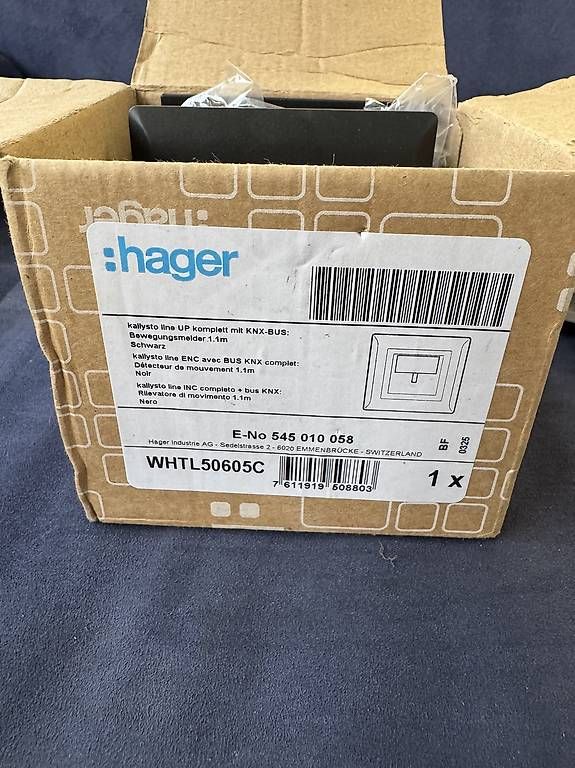 Interruttori: Hager UP KNX-Bewegungsmelder  – Usato da Wald Ar venduto da and_hd2f 1