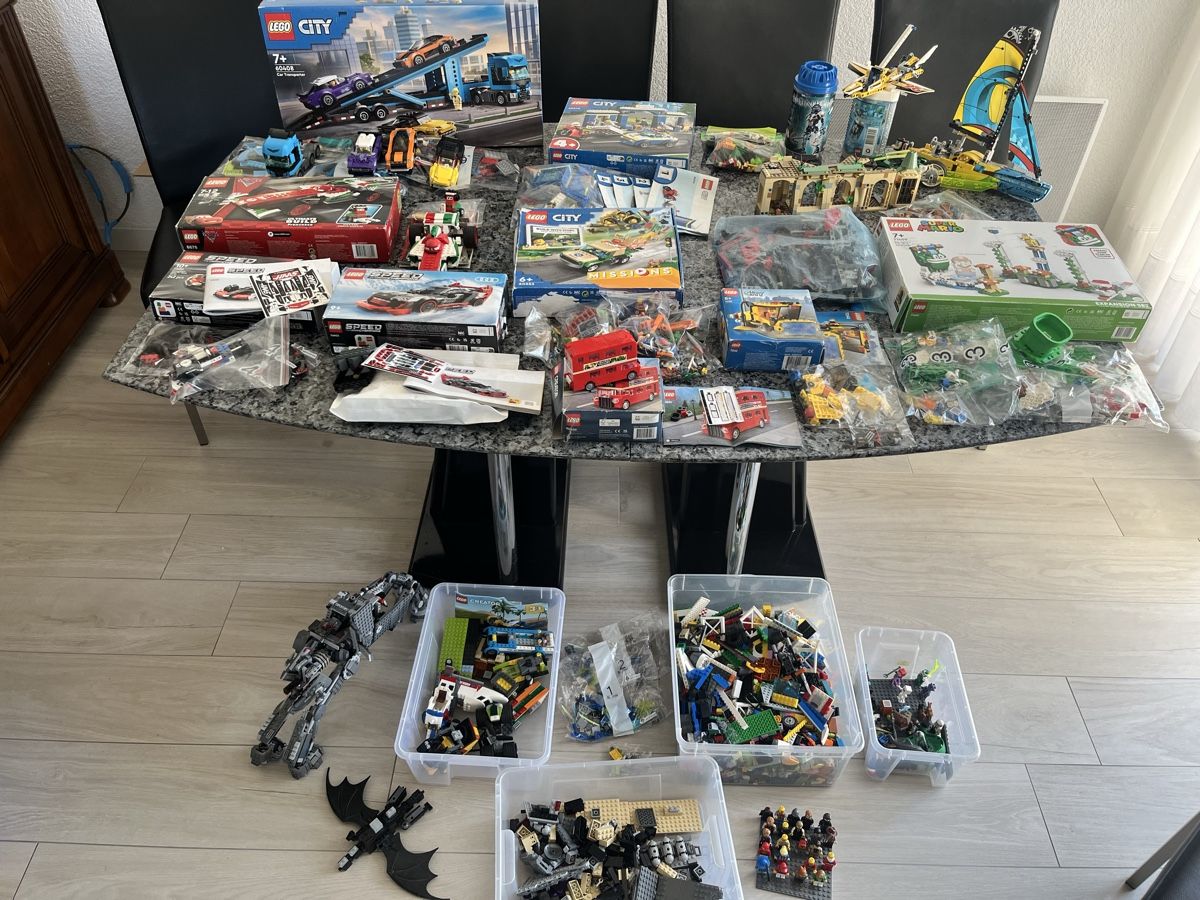 Lego Baukästen: Grand Lot de Legos Divers Sets – Gebraucht aus Crissier von Texavery01