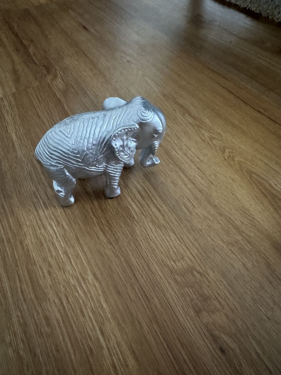 Alle Dekorationen: Elefant Silber deko  Glänzend, Glücksbringer Neu! – Neu (gemäss Beschreibung) aus Lachen SZ von nathiisch 1